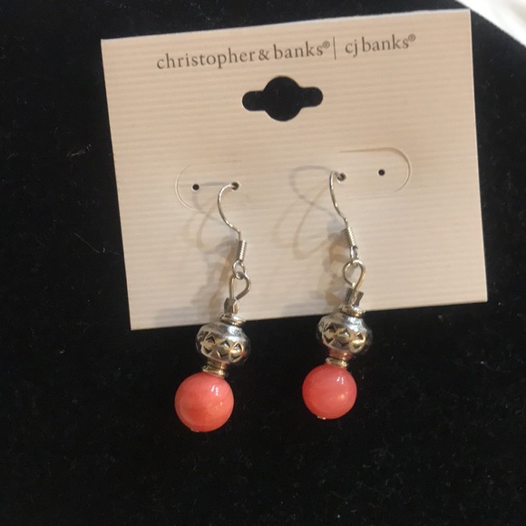 Basic Earrings Christopher & Banks Coral Color - Picture 5 of 5